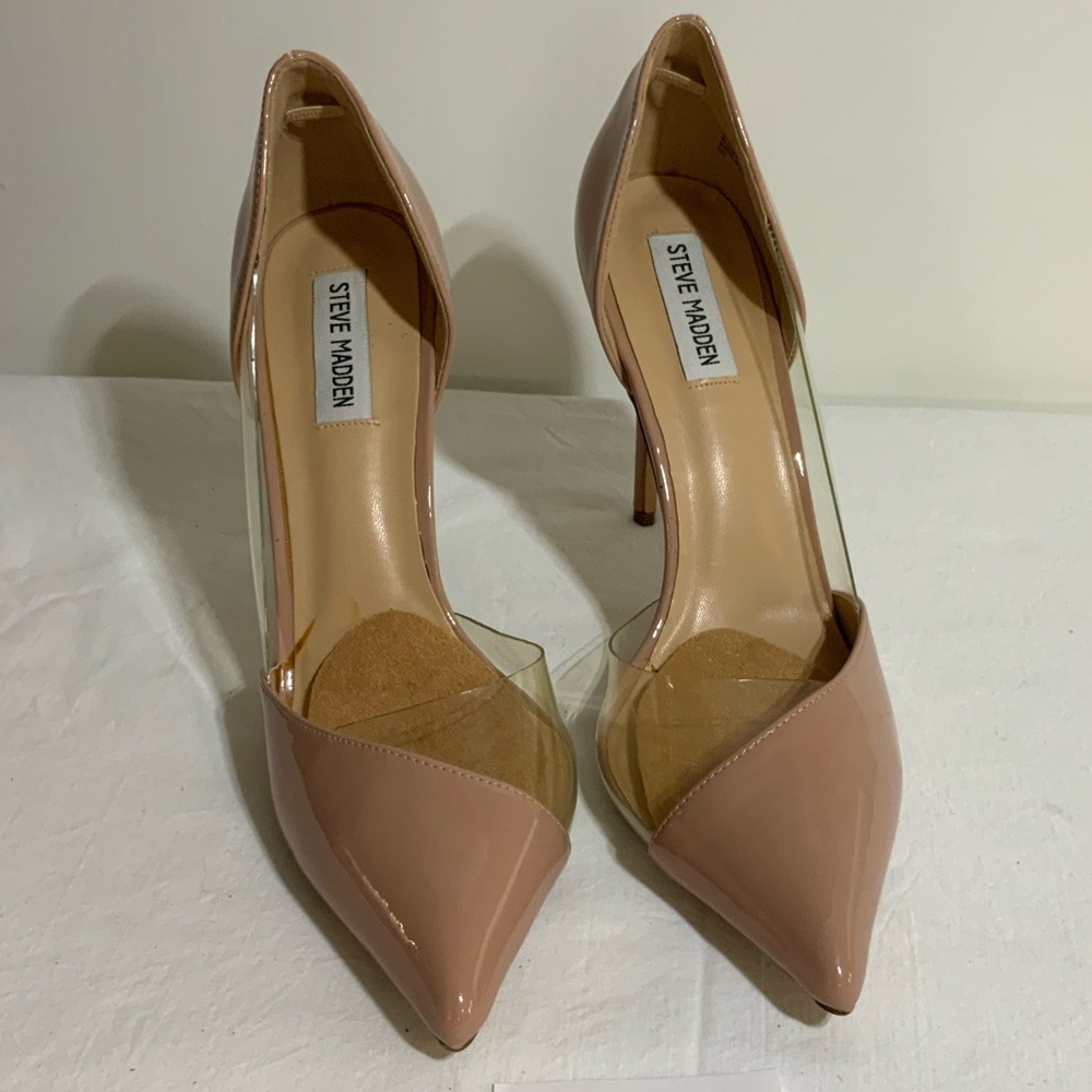 Steve Madden - blush patent closed pointed toe heels with clear on sides